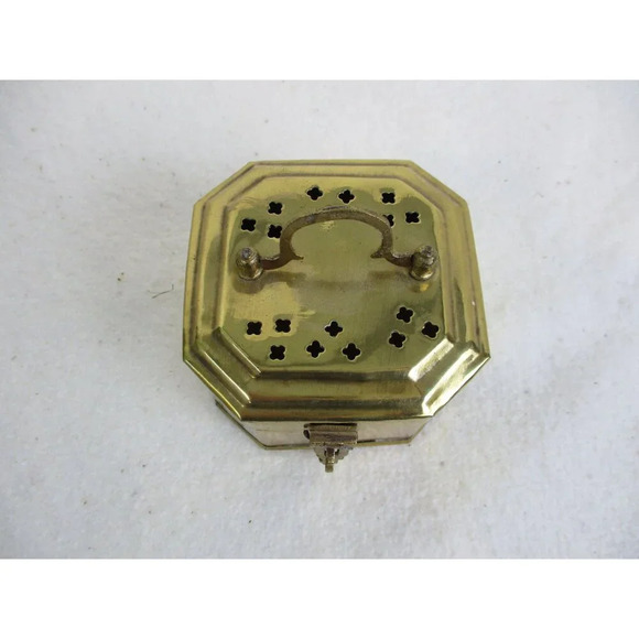 Cricket Box Good Luck‎ Trinkets Jewels Secrets Crickets Brass Keepsake box - Picture 2 of 9
